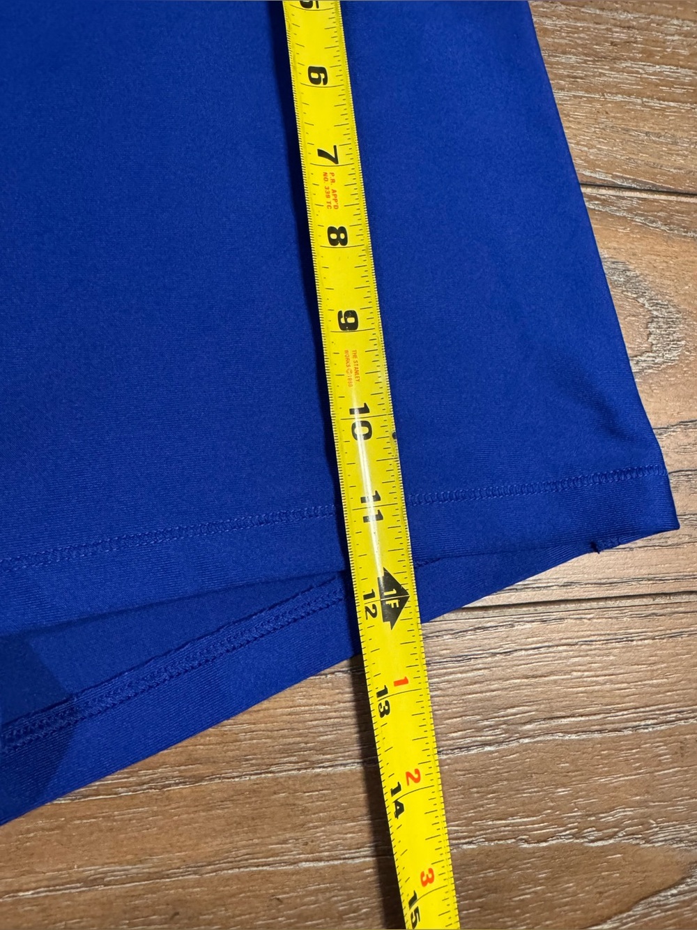 Under Armour Women’s Royal Blue Athletic Compression Shorts - Picture 4 of 7